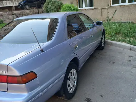 Toyota Camry 1997 года за 3 500 000 тг. в Алматы – фото 12