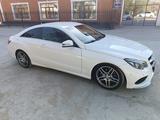 Mercedes-Benz E 200 2015 годаүшін11 500 000 тг. в Актау – фото 2