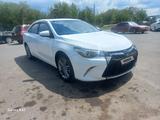 Toyota Camry 2017 годаүшін7 200 000 тг. в Уральск – фото 2