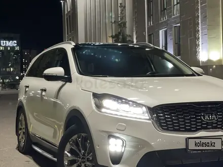 Kia Sorento 2018 года за 13 500 000 тг. в Астана – фото 4