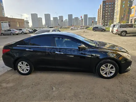 Hyundai Sonata 2010 года за 6 000 000 тг. в Астана – фото 2