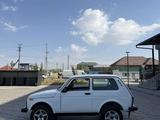 ВАЗ (Lada) Lada 2121 2017 года за 2 650 000 тг. в Шымкент – фото 4