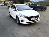 Hyundai Accent 2023 года за 6 100 000 тг. в Усть-Каменогорск – фото 2