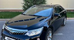 Toyota Camry 2016 годаfor11 300 000 тг. в Атырау – фото 2