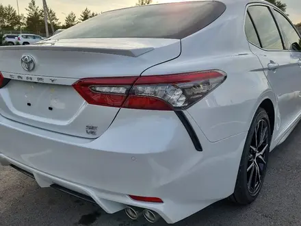 Toyota Camry 2022 года за 21 111 111 тг. в Павлодар – фото 21