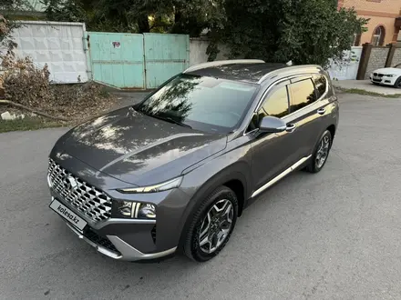 Hyundai Santa Fe 2021 года за 15 650 000 тг. в Алматы – фото 20