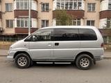 Mitsubishi Delica 2002 годаүшін6 500 000 тг. в Алматы – фото 2