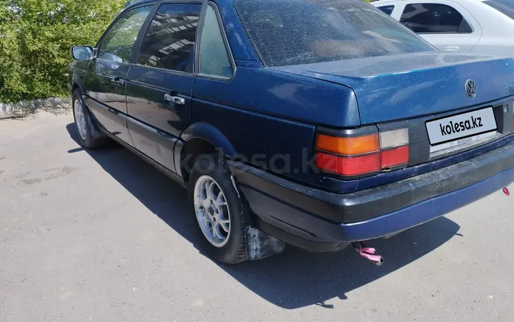 Volkswagen Passat 1991 года за 1 350 000 тг. в Семей