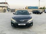 Toyota Camry 2010 года за 5 700 000 тг. в Шымкент