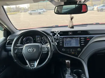 Toyota Camry 2019 года за 10 500 000 тг. в Тараз – фото 10