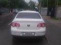 Volkswagen Passat 2010 года за 4 300 000 тг. в Алматы – фото 4