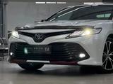 Toyota Camry 2021 года за 15 300 000 тг. в Шымкент