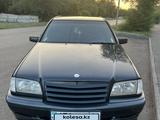 Mercedes-Benz C 180 1998 года за 2 500 000 тг. в Павлодар – фото 5