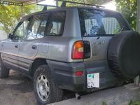 Toyota RAV4 1996 годаүшін2 800 000 тг. в Алматы