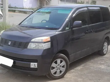 Toyota Voxy 2007 года за 3 800 000 тг. в Атырау – фото 2