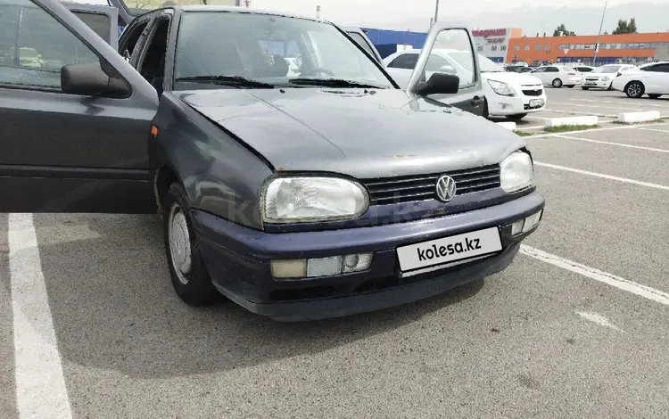 Volkswagen Golf 1992 годаүшін1 300 000 тг. в Алматы