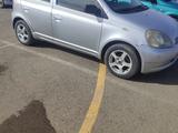 Toyota Yaris 1999 года за 2 200 000 тг. в Уральск – фото 2