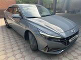 Hyundai Elantra 2021 годаүшін9 500 000 тг. в Алматы