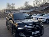 Toyota Land Cruiser 2019 года за 45 000 000 тг. в Алматы – фото 3