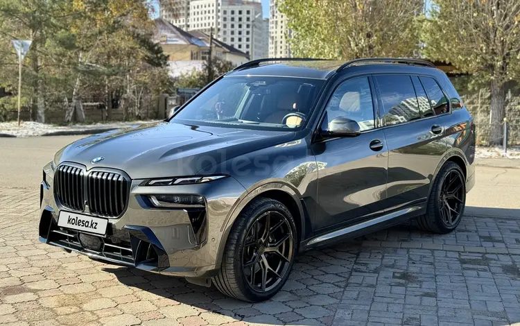 BMW X7 2023 годаүшін69 500 000 тг. в Астана