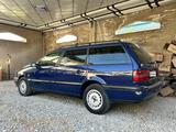 Volkswagen Passat 1995 годаүшін2 500 000 тг. в Шымкент – фото 5