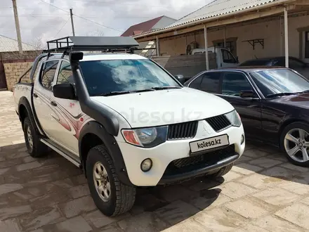 Mitsubishi L200 2007 года за 6 000 000 тг. в Актау – фото 3