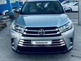 Toyota Highlander 2015 годаүшін15 200 000 тг. в Сарыагаш