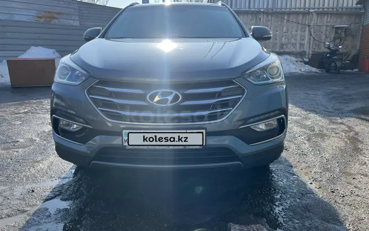 Hyundai Santa Fe 2018 годаfor11 500 000 тг. в Алматы