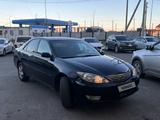 Toyota Camry 2002 годаfor3 500 000 тг. в Атырау