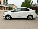 Chevrolet Aveo 2015 года за 4 400 000 тг. в Астана – фото 4