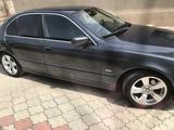 BMW 528 1998 годаүшін3 900 000 тг. в Тараз