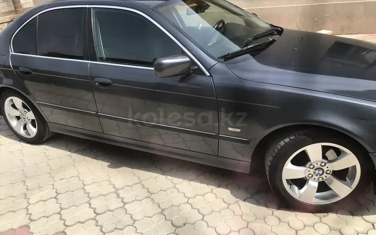 BMW 528 1998 годаүшін3 900 000 тг. в Тараз