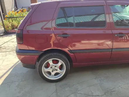 Volkswagen Golf 1995 года за 2 500 000 тг. в Алматы – фото 17
