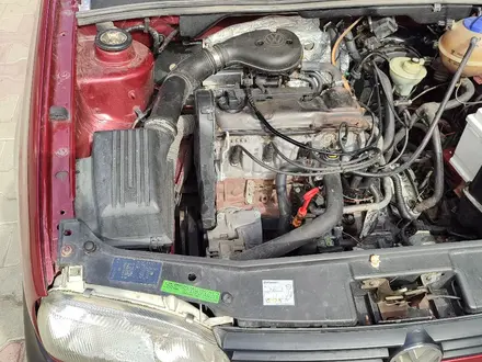 Volkswagen Golf 1995 года за 2 500 000 тг. в Алматы – фото 2