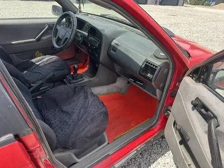 Volkswagen Passat 1989 года за 1 050 000 тг. в Семей – фото 15