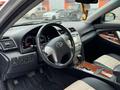 Toyota Camry 2010 года за 4 800 000 тг. в Атырау – фото 8