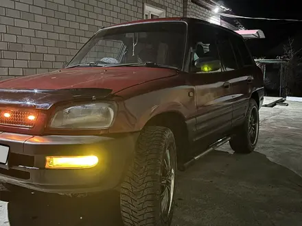 Toyota RAV4 1995 года за 3 000 000 тг. в Семей – фото 4