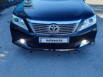 Toyota Camry 2013 года за 9 800 000 тг. в Айтеке би