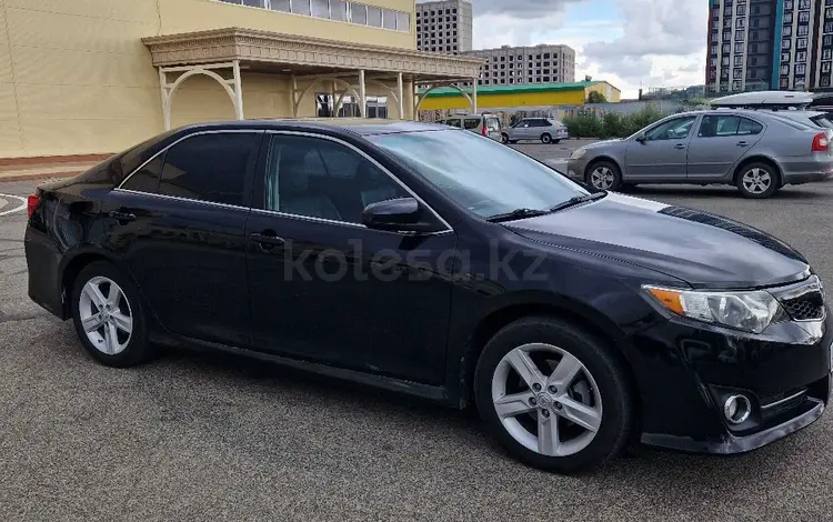 Toyota Camry 2013 года за 5 800 000 тг. в Атырау