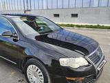 Volkswagen Passat 2006 годаfor4 300 000 тг. в Шымкент – фото 2