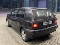 Volkswagen Golf 1994 годаүшін1 000 000 тг. в Алматы