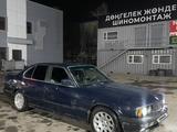 BMW 528 1990 года за 1 250 000 тг. в Астана – фото 5