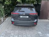 Toyota Highlander 2021 года за 22 000 000 тг. в Жезказган – фото 5