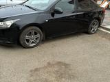 Chevrolet Cruze 2010 годаfor3 600 000 тг. в Атырау – фото 4