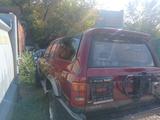 Toyota Hilux Surf 1995 годаүшін1 500 000 тг. в Алматы – фото 2