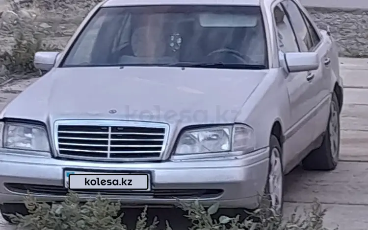 Mercedes-Benz C 220 1994 года за 1 500 000 тг. в Караганда
