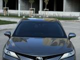 Toyota Camry 2021 годаfor17 000 000 тг. в Алматы