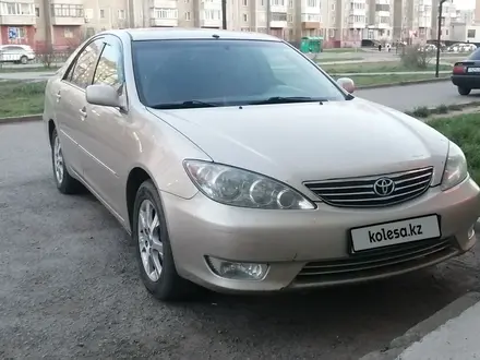 Toyota Camry 2005 года за 5 700 000 тг. в Караганда – фото 3