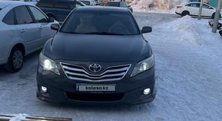 Toyota Camry 2010 года за 7 600 000 тг. в Караганда