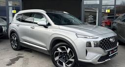 Hyundai Santa Fe 2021 годаfor18 500 000 тг. в Шымкент